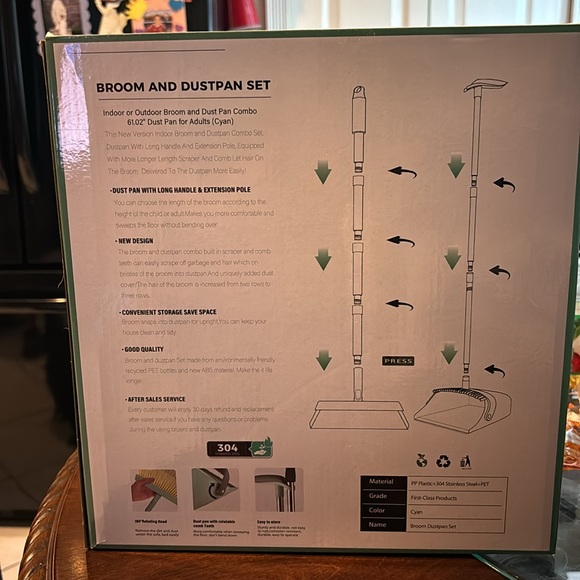 Brand New Broom and dustpan Set - Picture 3 of 3